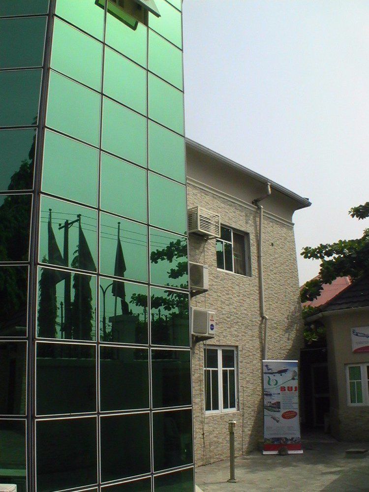 ดูบลินา สวีท Hotel Festac Town ภายนอก รูปภาพ